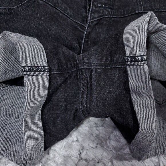 Hot Topic Lovesick Black Rolled Cuffed Jean Shorts Stretch Denim Size 5 - Picture 3 of 12